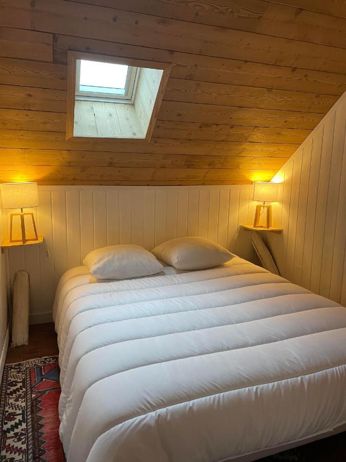 Le Chalet De Carole Cadeac Exterior photo